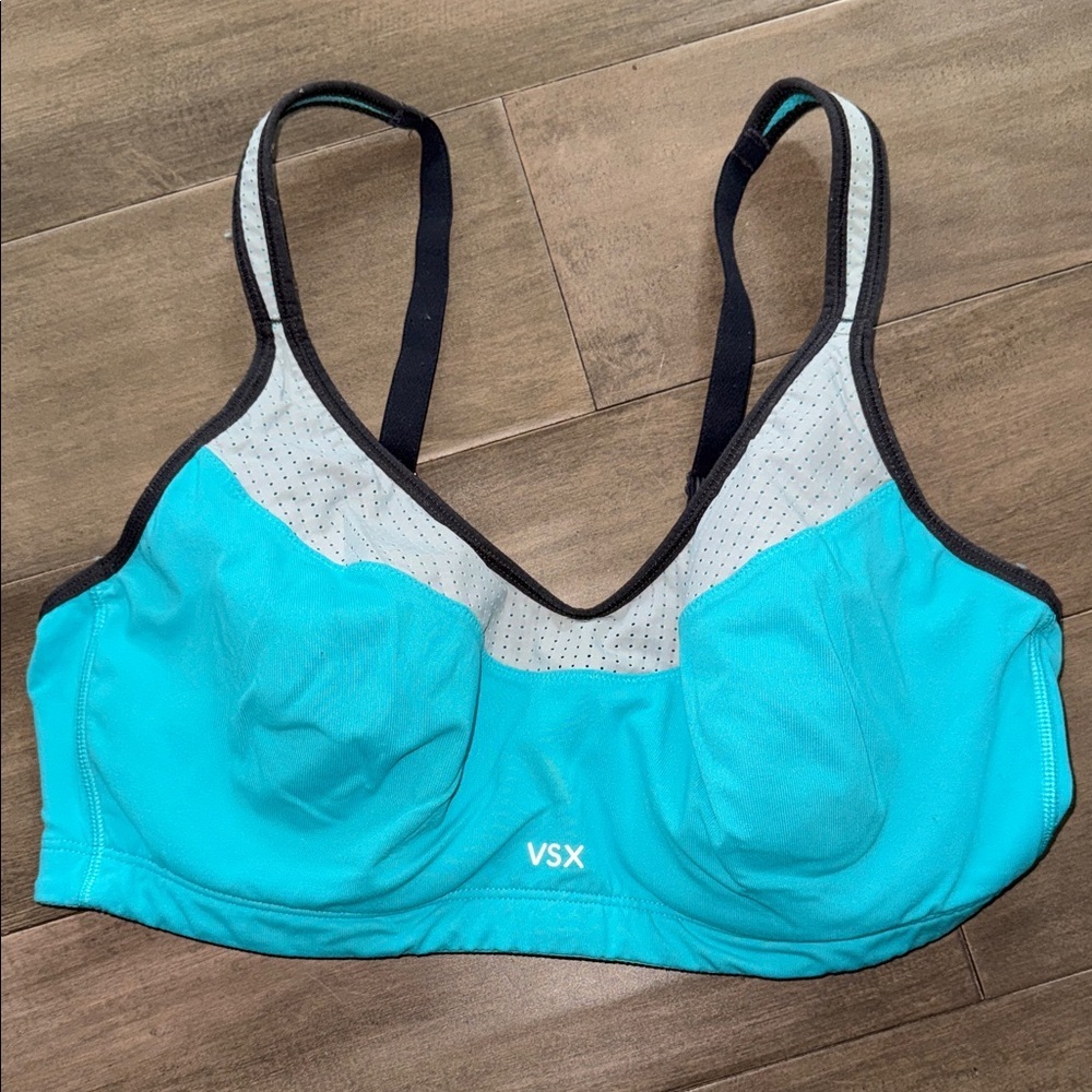 Victoria’s Secret VSX Incredible Max Sport Athletic Bra SZ 38D